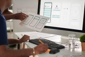 disenador-ux-ui-equipo-creativo-fase-prototipado